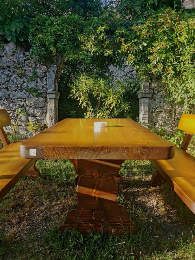 Farm Stay Pri Cepcovih Golac Ngoại thất bức ảnh