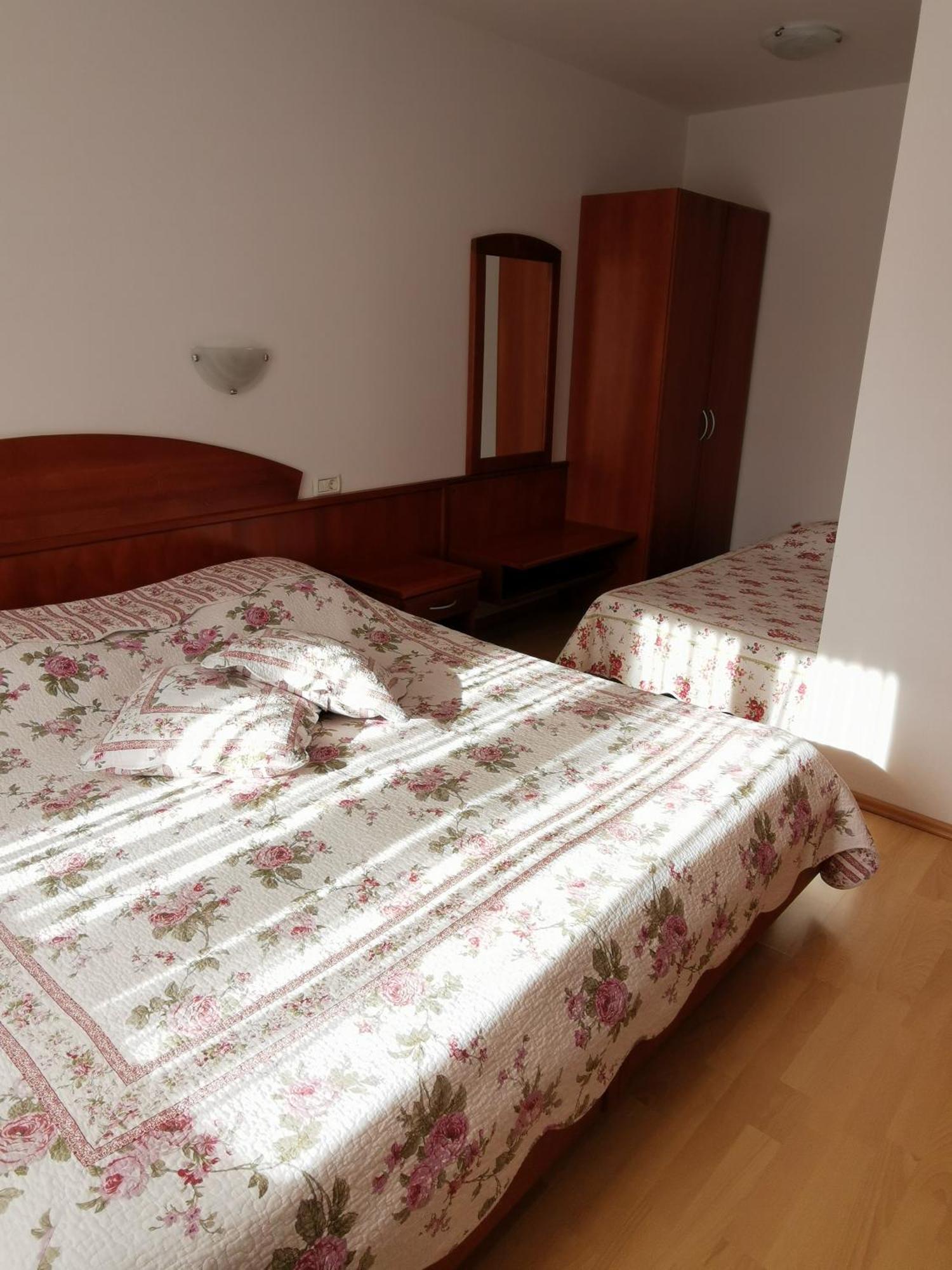 Farm Stay Pri Cepcovih Golac Ngoại thất bức ảnh
